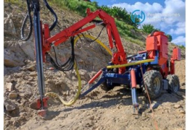Perforaciones Noroeste réalise les travaux de forage et de dynamitage du nouveau pont de la route N-110 à Cabezuela del Valle (Cáceres) pour le compte d'Adiante